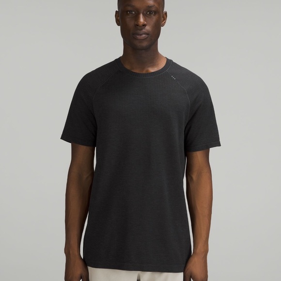 Brand New lululemon metal vent tech ss - Picture 1 of 4